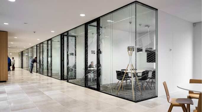 QbiQ iQ LIBERTY Structural glazen systeemwand