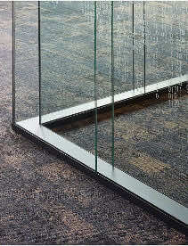 glas systeemwand met dubbelglas